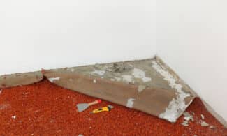 Home-Renovation-Carpet-Remove-In-A-Room